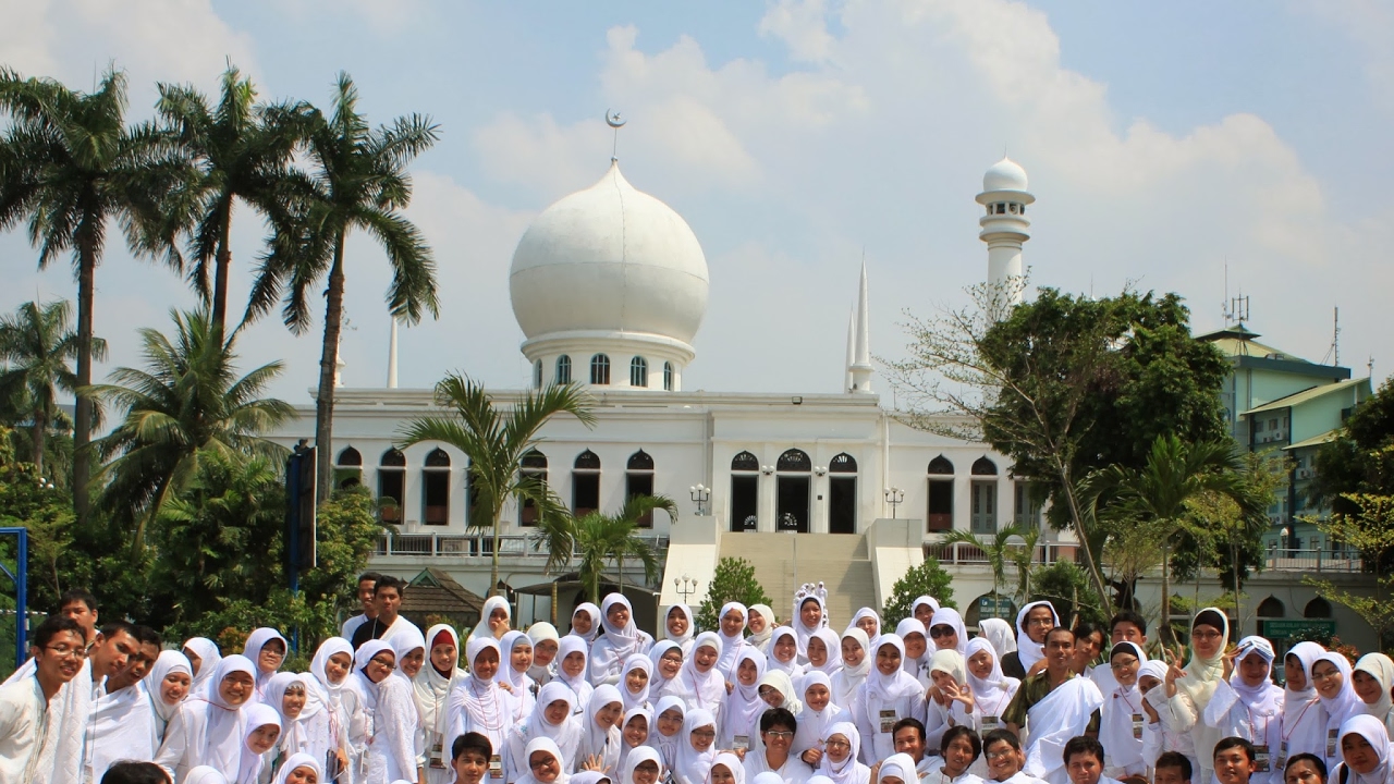 Program Pemuda / Remaja (YISC – Youth Islamic Study Club)